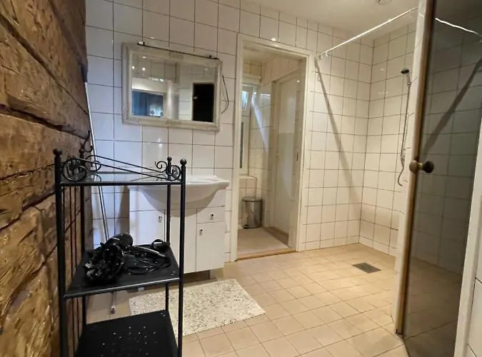 Haapsalu Guesthouse Гостевой дом