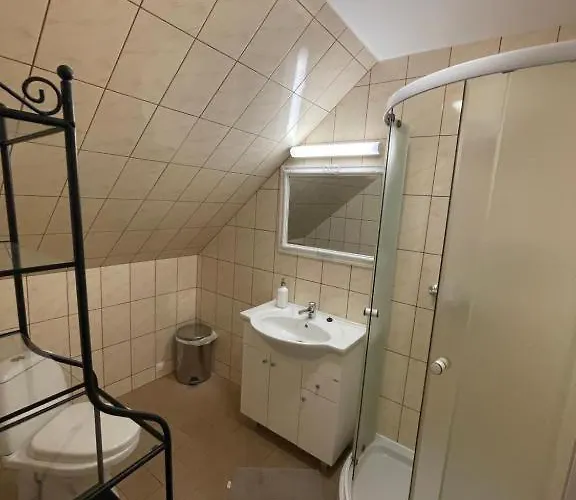 Haapsalu Guesthouse *