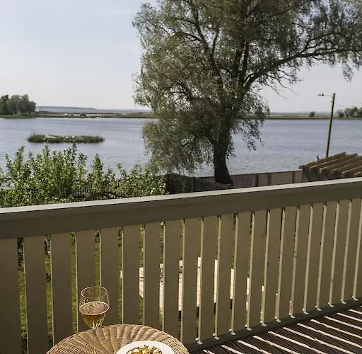 Haapsalu Guesthouse Гостевой дом